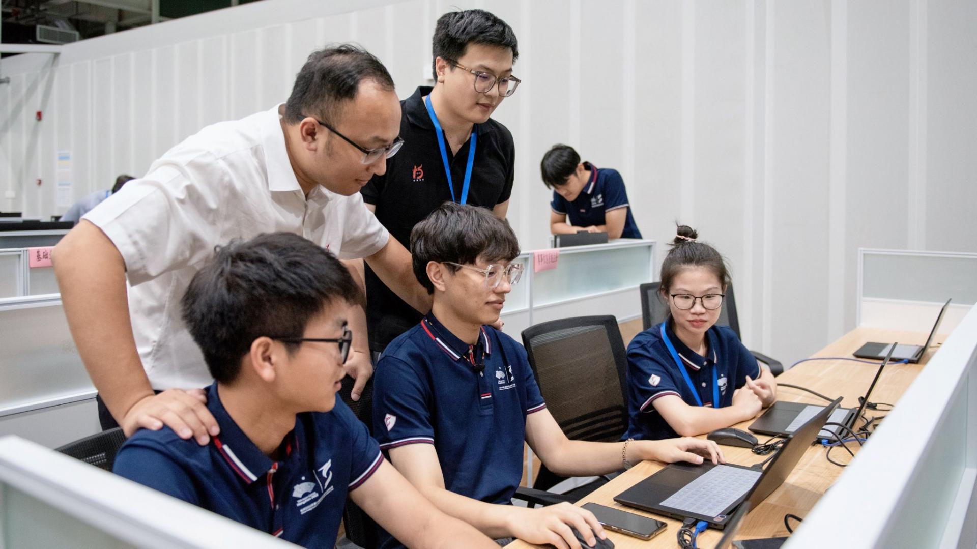 我们的清关团队